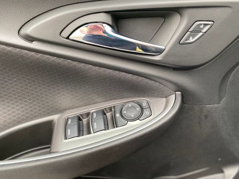 Used 2023 Chevrolet Malibu LS FWD image 20