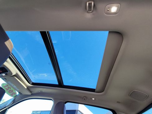 Used 2021 RAM 1500 Limited image 10