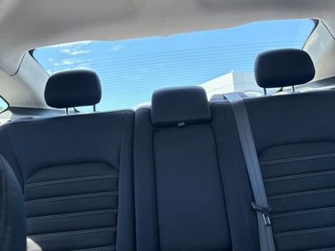 Used 2015 Ford Fusion SE FWD image 17