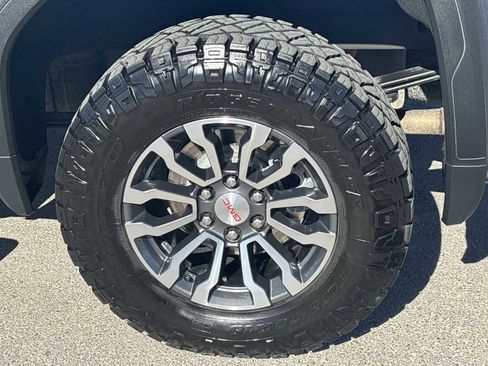 Used 2021 GMC Sierra 1500 AT4 w/ AT4 Value Package image 11