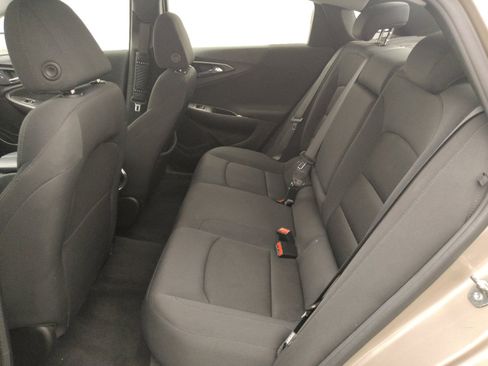 Used 2023 Chevrolet Malibu LT FWD image 18
