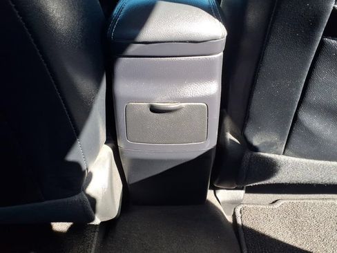 Used 2017 Toyota Corolla SE w/ Carpet Mat Package (TMS) FWD image 12