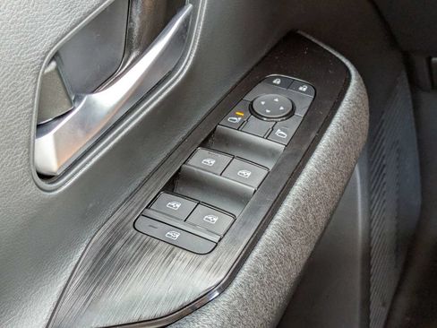 Used 2026 Nissan Kicks SV FWD image 22