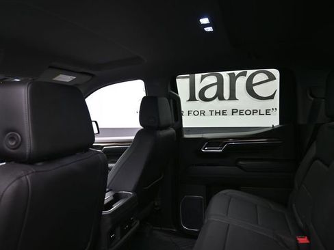 Used 2023 Chevrolet Silverado 1500 LT Trail Boss w/ Convenience Package II image 23