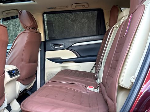 Used 2015 Toyota Highlander XLE image 20