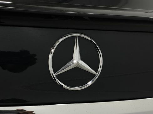 Used 2015 Mercedes-Benz S 550 4MATIC Sedan image 39