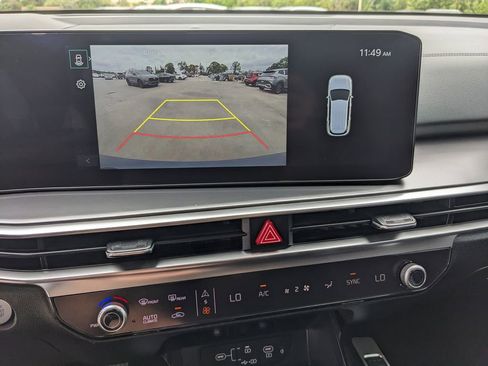 Certified 2025 Kia Sorento S AWD/4WD image 24
