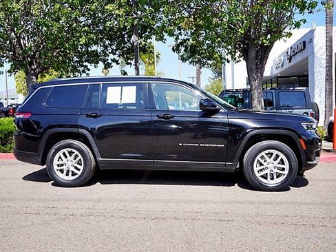 Used 2023 Jeep Grand Cherokee L Laredo RWD image 7