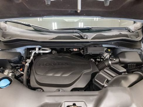 Used 2023 Honda Passport EX-L image 3