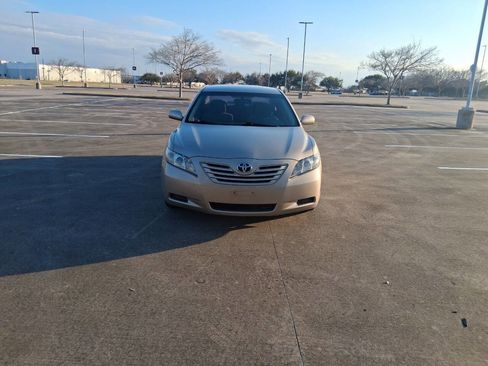 Used 2009 Toyota Camry LE image 9