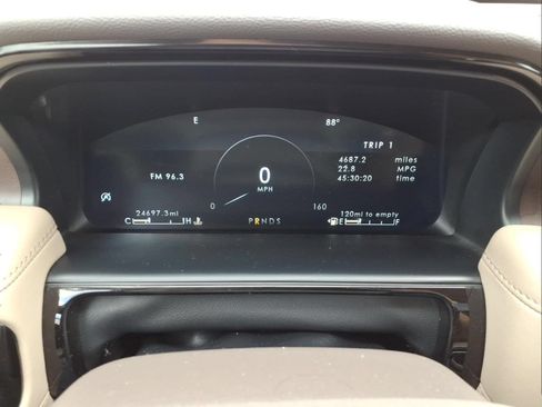 Used 2023 Lincoln Nautilus Reserve w/ Equipment Group 201A AWD/4WD image 25