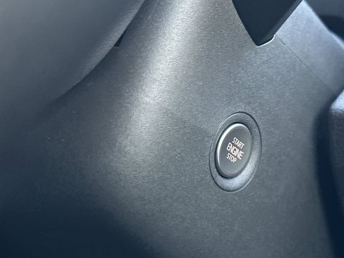 New 2026 Volkswagen ID.4 Pro image 22