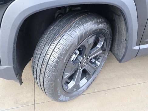 New 2026 Chevrolet Equinox LT w/ Convenience Package II image 37