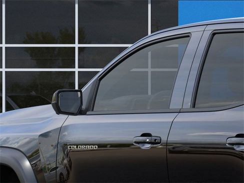 New 2026 Chevrolet Colorado ZR2 w/ Technology Package image 12