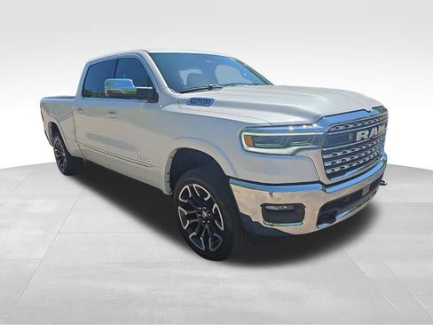 Used 2025 RAM 1500 Limited AWD/4WD image 3