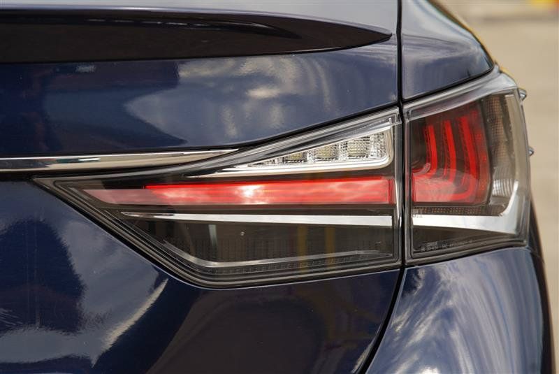 Used 2018 Lexus GS 350 AWD w/ Premium Package image 27