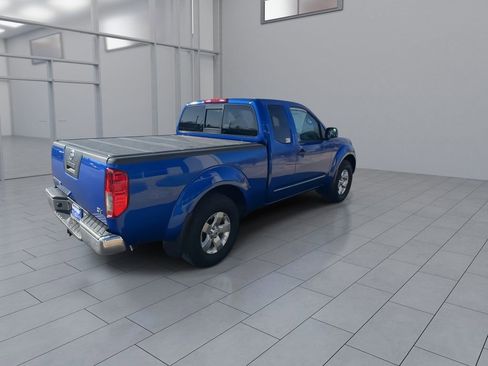 Used 2012 Nissan Frontier SV image 9