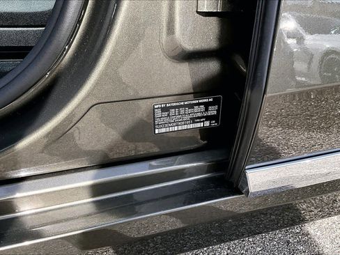 Used 2026 BMW X7 xDrive40i image 37