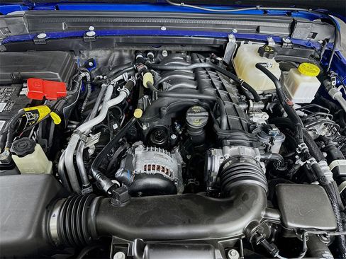 Used 2023 Jeep Gladiator Overland image 9