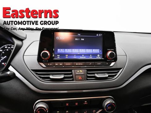 Used 2023 Nissan Altima 2.5 S FWD image 11