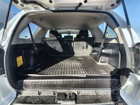 Used 2017 Toyota 4Runner SR5 image 15