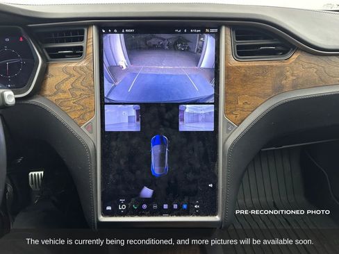 Used 2020 Tesla Model S Long Range Plus image 17