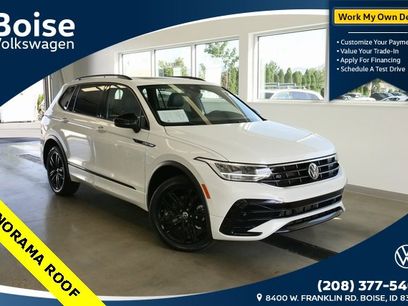 Used 2022 Volkswagen Tiguan SE R-Line