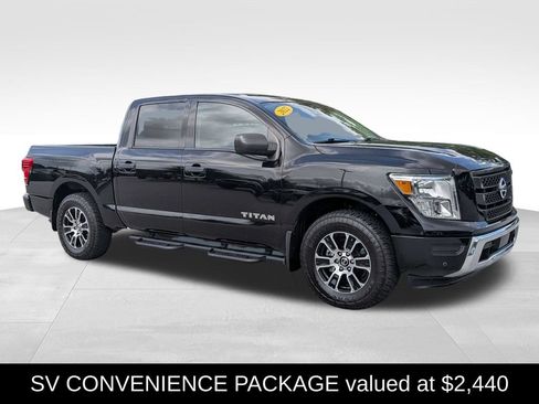 Used 2022 Nissan Titan SV w/ SV Convenience Package RWD image 1