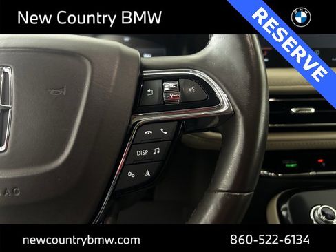 Used 2022 Lincoln Nautilus Reserve image 17