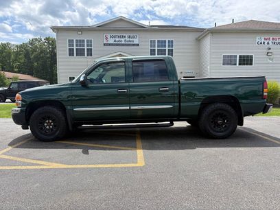 Used 2006 GMC Sierra 1500 SL w/ Chrome Exterior Package