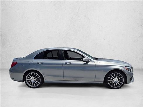 Used 2015 Mercedes-Benz C 400 4MATIC image 4
