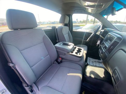 Used 2017 Chevrolet Silverado 1500 W/T image 12