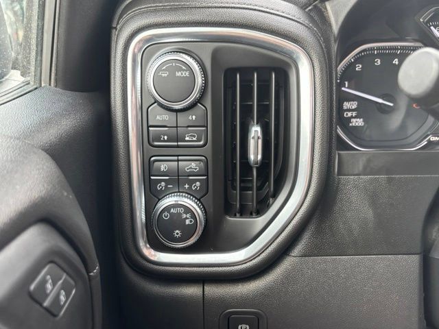 Used 2021 GMC Sierra 1500 Elevation w/ LPO, Elevation Black Package AWD/4WD image 32