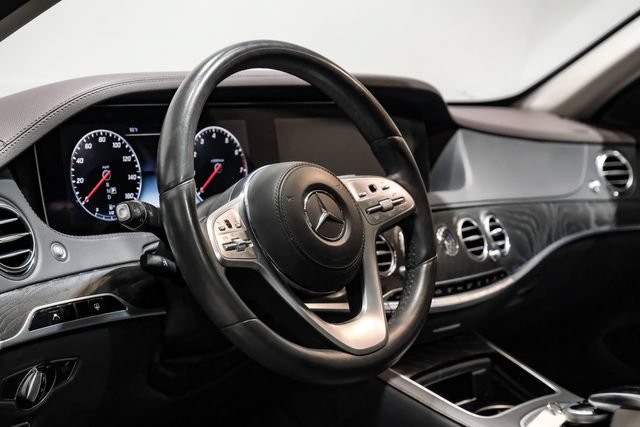 Used 2018 Mercedes-Benz S 560 4MATIC Sedan image 19