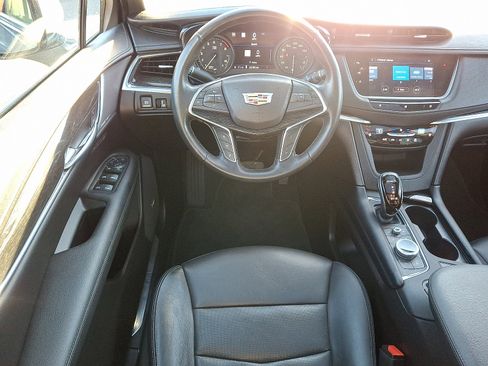Used 2021 Cadillac XT5 Premium Luxury image 11