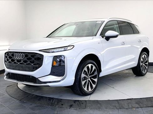New 2026 Audi Q3 quattro 2.0T image 2