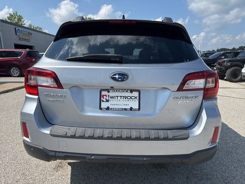 Used 2017 Subaru Outback 2.5i Limited image 7