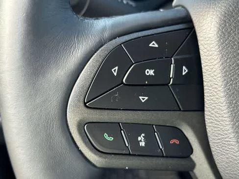 Used 2019 Jeep Cherokee Trailhawk AWD/4WD image 21