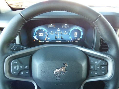 New 2025 Ford Bronco Big Bend w/ Black Diamond Package image 32