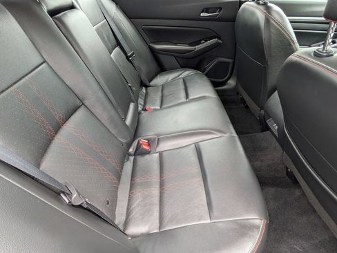 Used 2025 Nissan Altima 2.5 SR w/ SR Premium Package FWD image 23