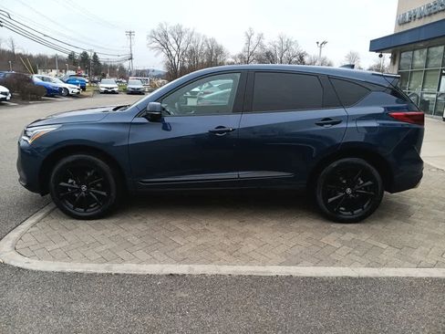Used 2025 Acura RDX SH-AWD image 3