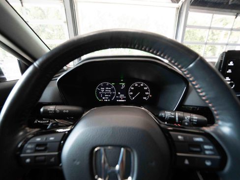 Used 2023 Honda CR-V Sport Touring image 15