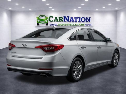 Used 2017 Hyundai Sonata SE FWD image 4