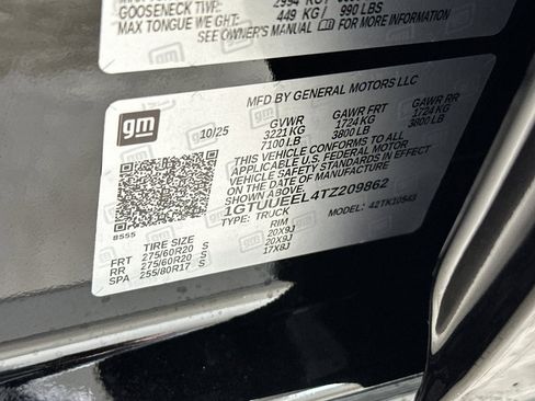 New 2026 GMC Sierra 1500 AT4 w/ LPO, Black Badging Package image 29