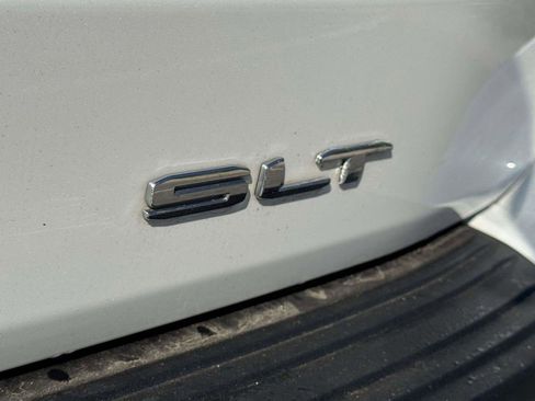 Certified 2023 GMC Yukon XL SLT image 19