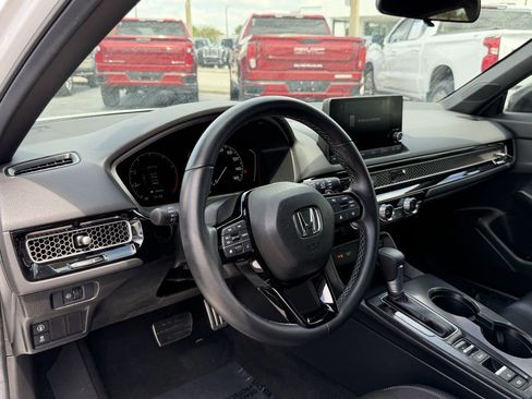 Used 2024 Honda Civic Sport image 16