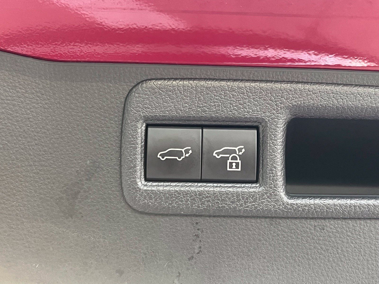 Used 2023 Toyota Venza XLE AWD/4WD image 15