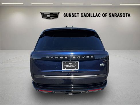 Used 2023 Land Rover Range Rover Long Wheelbase Autobiography image 37