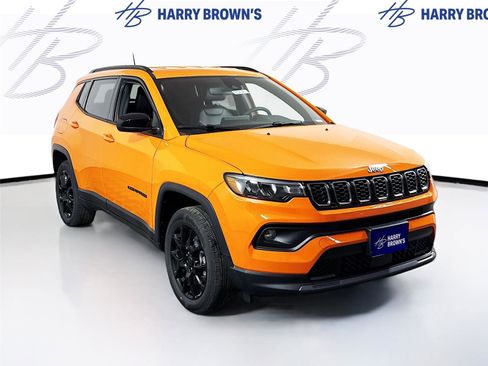 New 2026 Jeep Compass Latitude AWD/4WD image 25