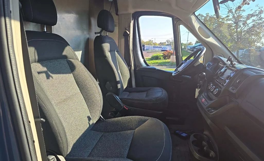 Used 2019 RAM ProMaster 2500 FWD image 7